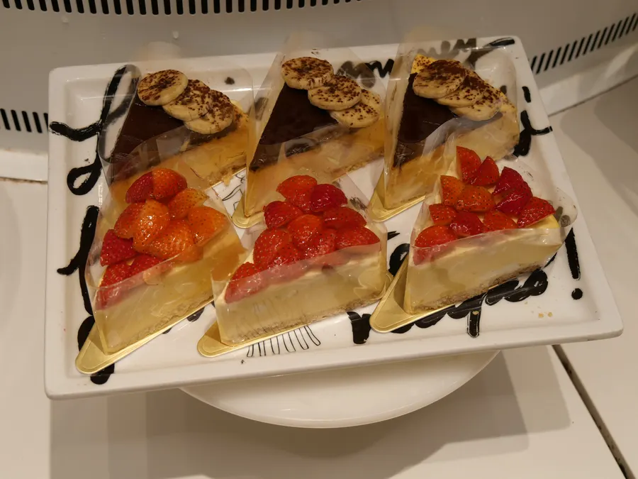 No-Bake Strawberry Cheesecake